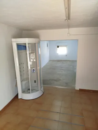 Piso Bajo , barrio el pino hellin albacete