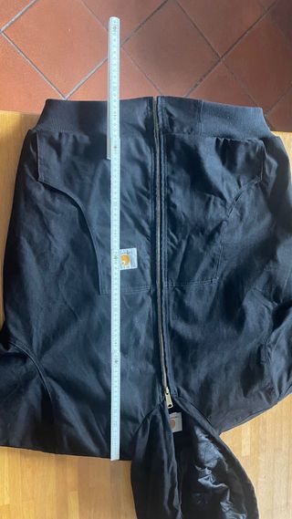 Giubbotto Carhartt Nero con Cappuccio