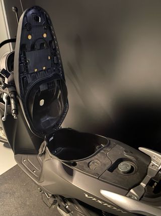 Honda Vision 110 Gris