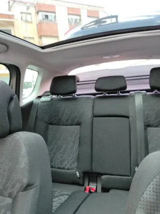 Peugeot 3008 2011
