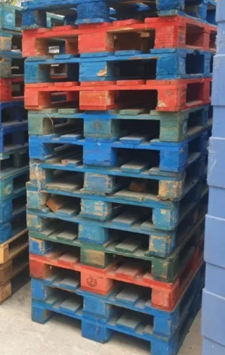 Palets Europeos de Colores