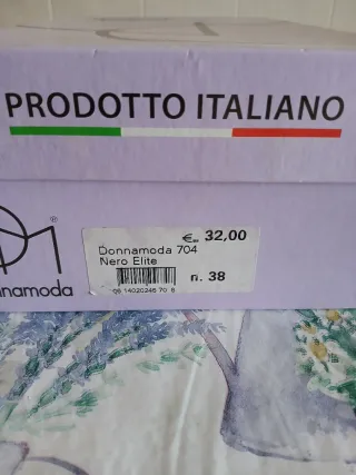 Décolleté nere con fiocco