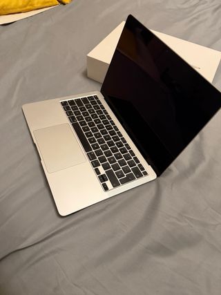 Macbook Air 13 M1 256GB Argento