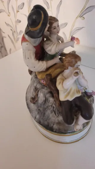 Figura porcelana alemana Meissen.