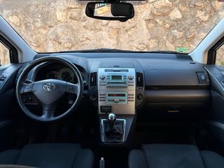 Toyota  Corolla Verso 2007 7 Plazas