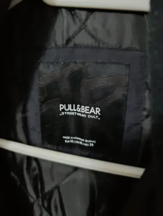 Chaqueta Pull&Bear Negra