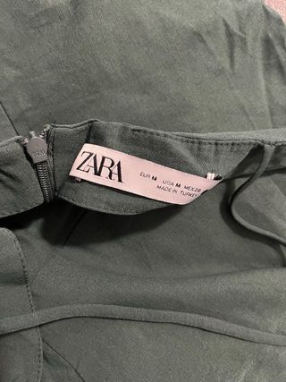 Vestido verde botella drapeado