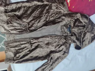 Conjunto chándal mujer marrón