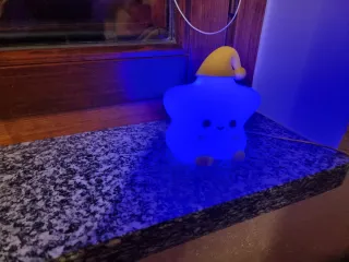 Luce notturna ricaricabile Switch-U per bambini.