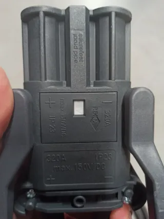 Conexión Batería Carretilla Elevadora