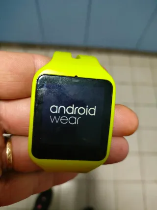 Orologio intelligente Sony Swatch 3 Giallo