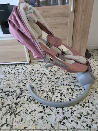 Mecedora eléctrica para bebé