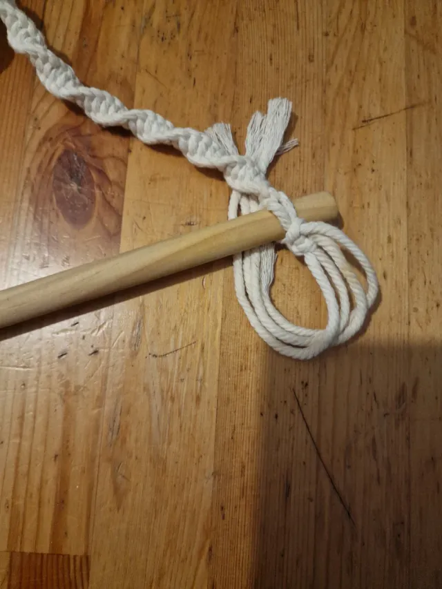 Colgador macramé madera y gancho