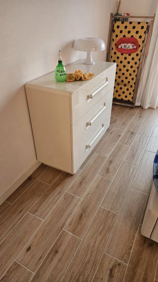 Cómoda La Redoute color marfil