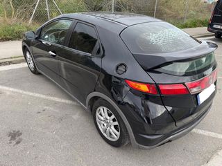 Honda Civic VIII 1.8 iVtec Executive Negro 5p 2007