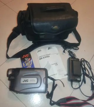 Videocámara JVC GR-AX841 Compact VHS