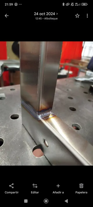 Servicio de soldador o fabricaciónes metálicas.