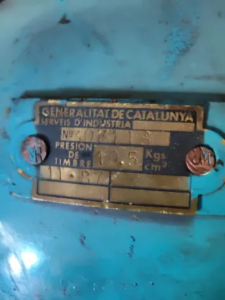 Compresor de aire Pintuc con depósito