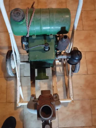 Motobomba gasolina Campeón buen estado