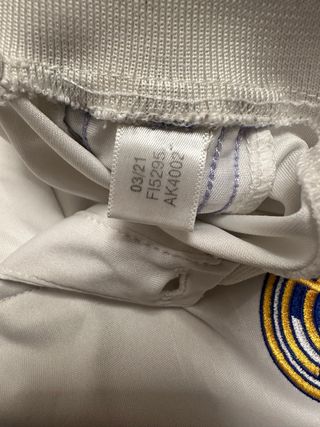 Camiseta Real Madrid 2022 Hazard Talla M solo hoy