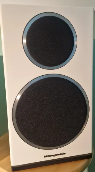 Altavoces Hi-Fi Wharfedale Diamond 225 Blancos