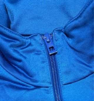 Track Jacket Adidas azul y blanca