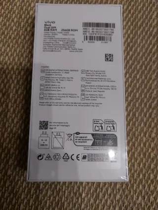 Telefono Vivo Y29s 5G in blu navy