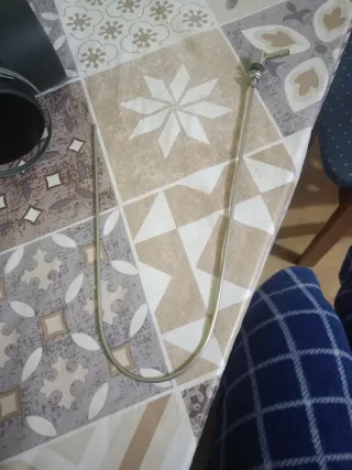 Tubo flexible, T y espadín