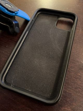 Custodia Quad Lock per iPhone 11 Nero