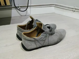 Zapatillas Sparco de ante grises