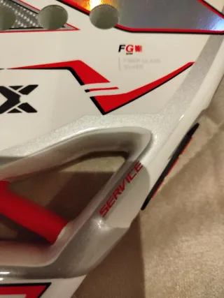 Pala Padel Nox AT10 Pro Cup.