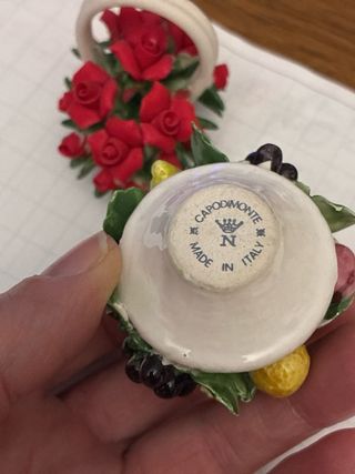 2 piccoli soprammobili floreali