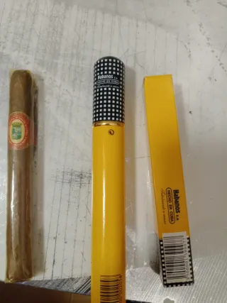 Cohiba Siglo V y La Flor de la Isabela