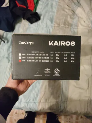Carrete Akami Kairos 7000