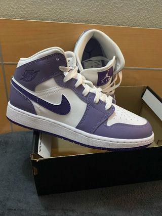Zapatillas Nike Air Jordan Morado Blanco