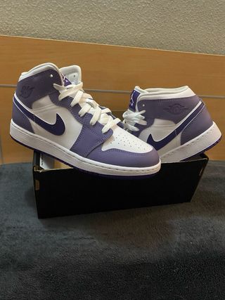 Zapatillas Nike Air Jordan Morado Blanco