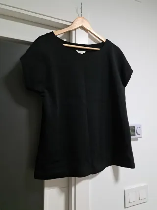 Camiseta negra H&M Talla M/L