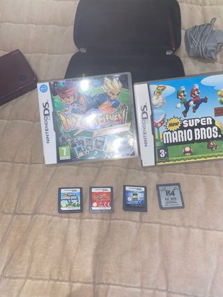 Nintendo DS XL Roja + Accesorios