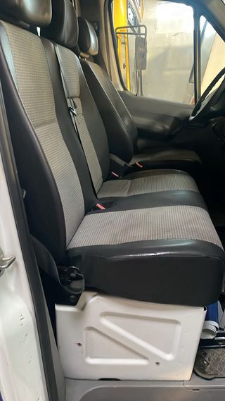 Mercedes-Benz Sprinter 2010