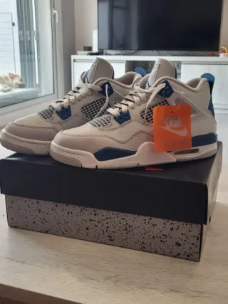 Jordan 4 Retro Industrial Blue (GS)