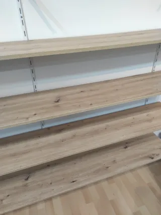 Estantería de pared madera y metal