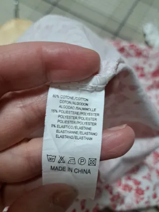 Camiseta manga murciélago floral L