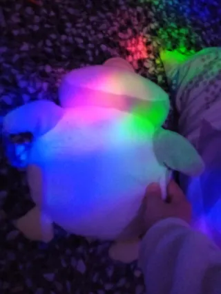 Pingüino de peluche suave