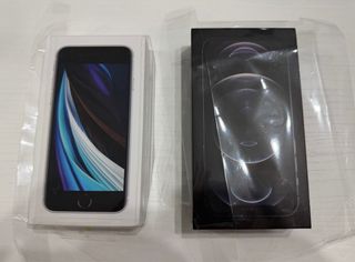 iPhone 12 Pro e iPhone SE 2020 in vendita