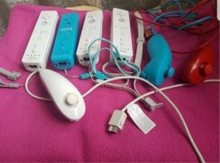 Nintendo Wii Fit + mandos+juegos