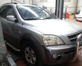 Kia 95634 guantera 845113e500 sorento 2.5 crdi