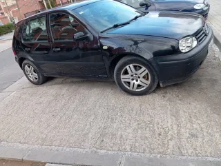 Volkswagen Golf 2004