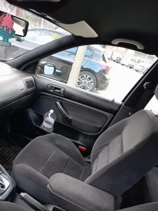 Volkswagen Golf 2004