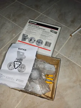 Soporte pared bola remolque EUFAB