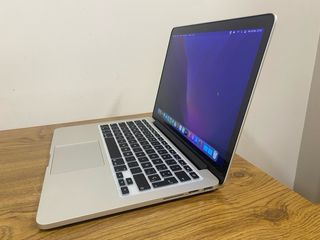 MacBook Pro i5 Retina SSD 2015